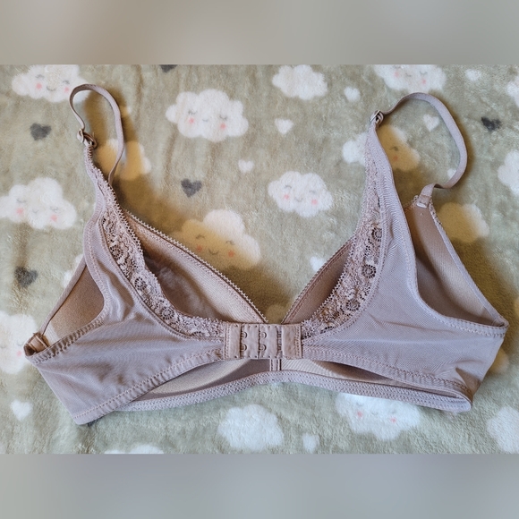 Aerie Real Happy lightly padded wireless bra size 32C - Picture 2 of 3